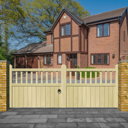 Baywood Wooden Driveway Gates - Flat Top with Spindles