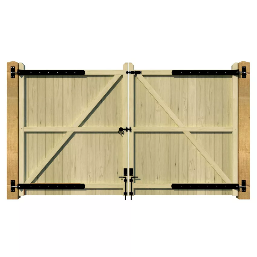 Wooden Driveway Gate - The Brentwood - rear