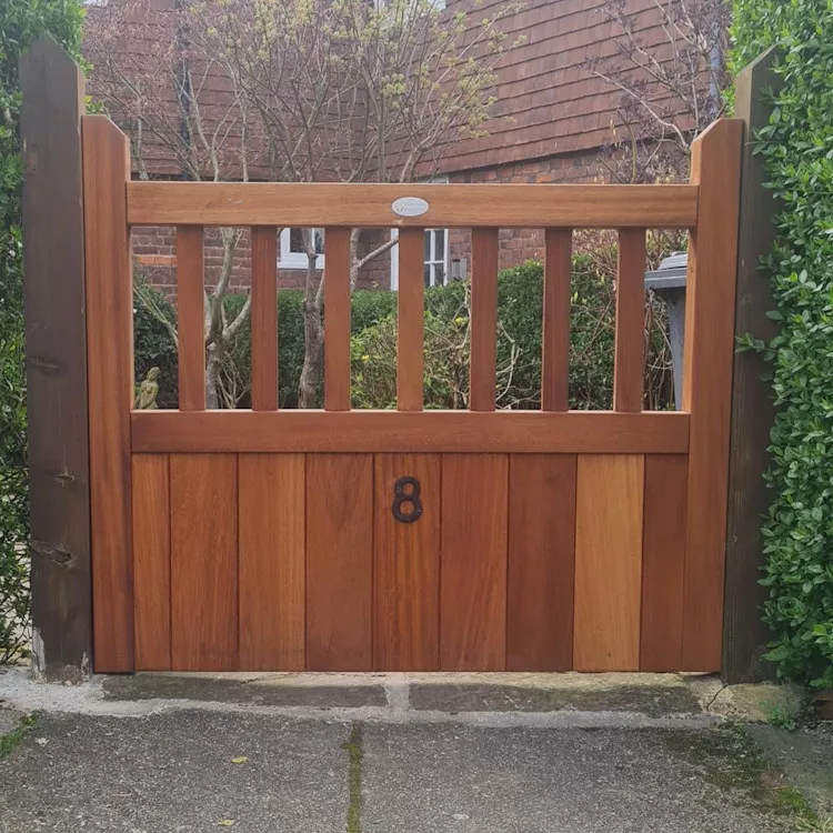 Baywood Garden Gate - Hardwood