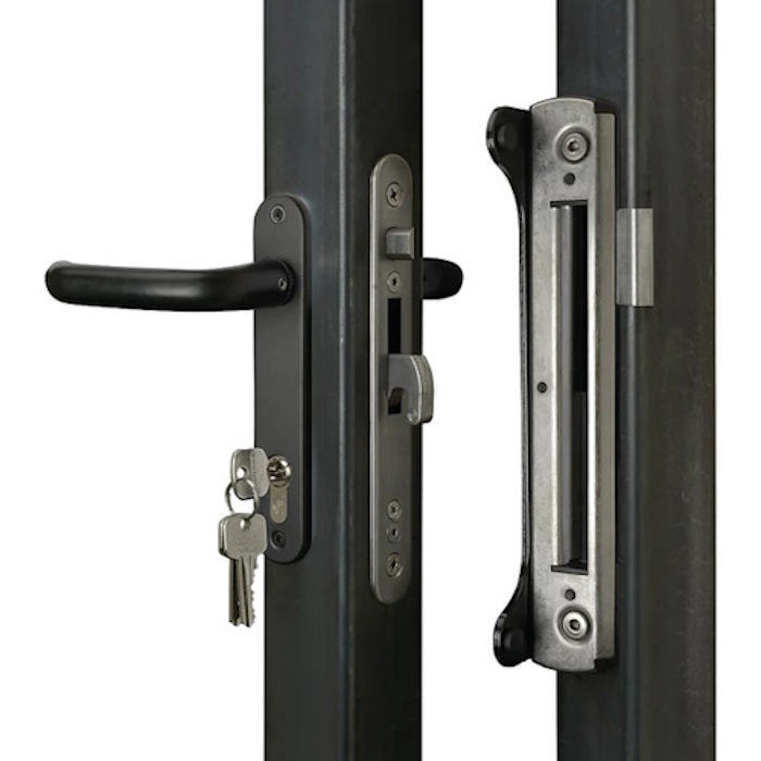 Lock and handle for gate