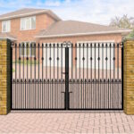 Metal Driveway Gate - Flat Top - The Sheringham
