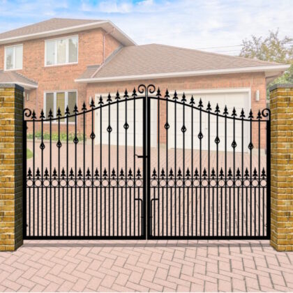 Metal Driveway Gate - Swan Neck Top - The Farnham Estate