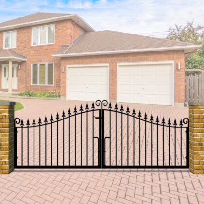Metal Driveway Gate - SwanTop - The Hartland Low