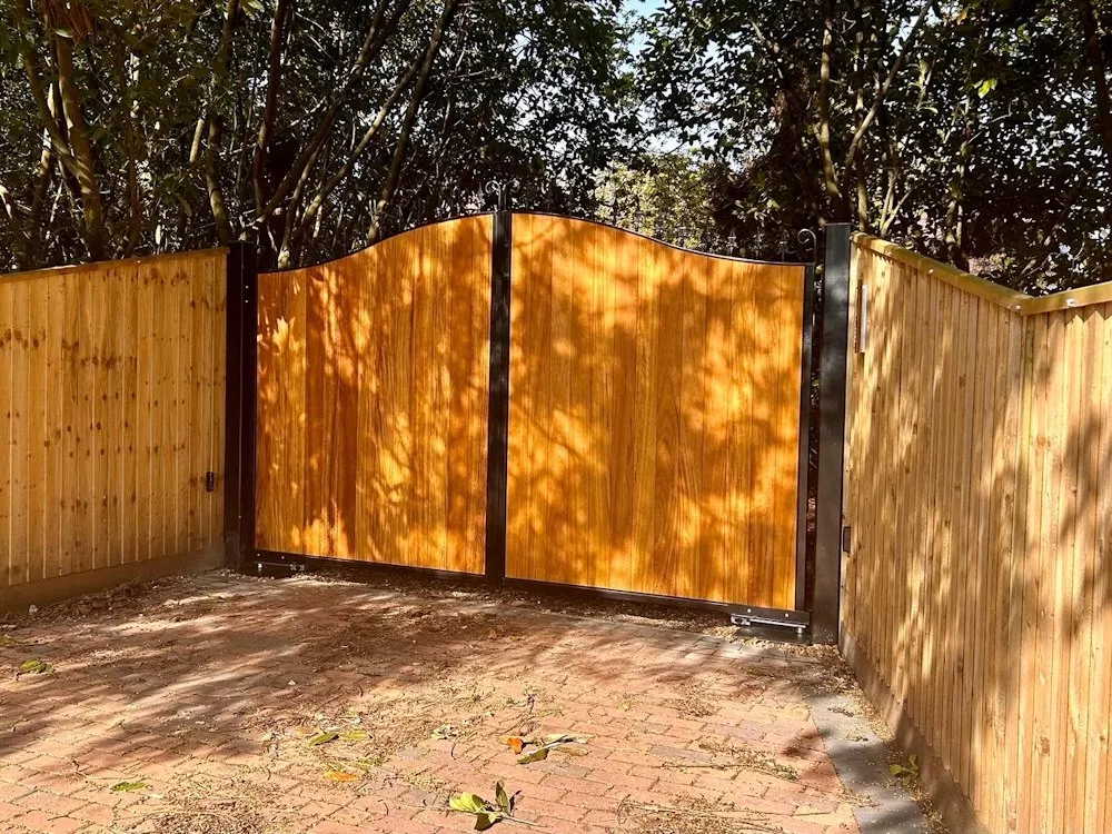 Stratford Driveway Gates