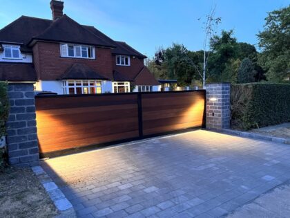 Warkwickshire Sliding Gate