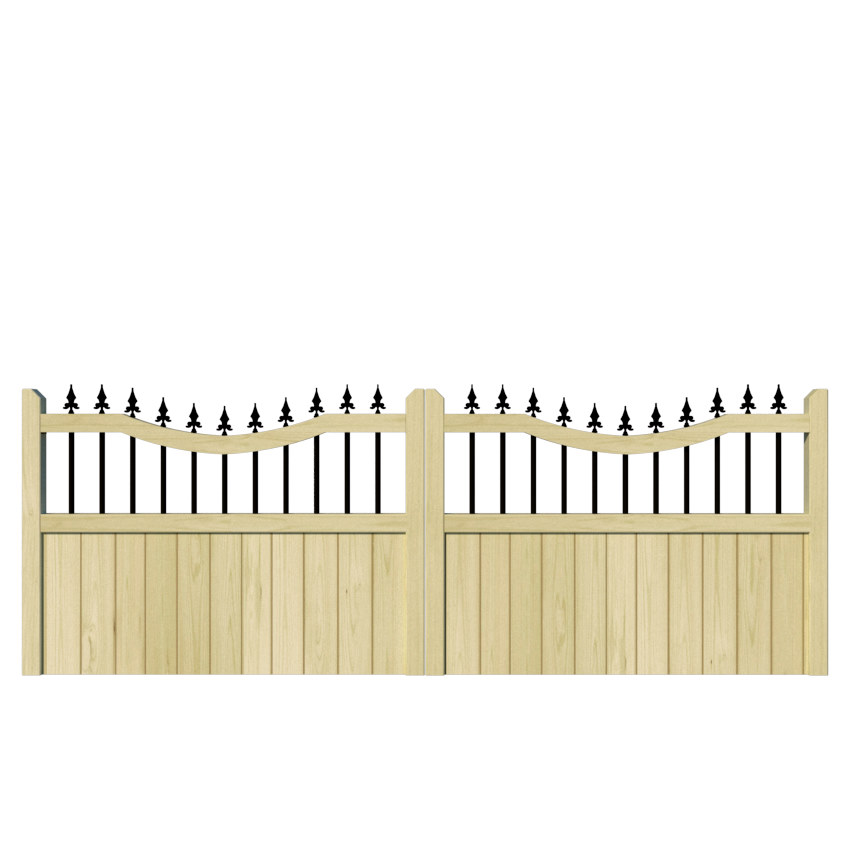 Wooden Driveway Gate - The Holmewood