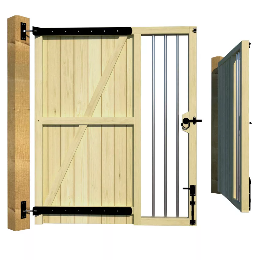 Wooden Driveway Gate - The Watergate - rear 2