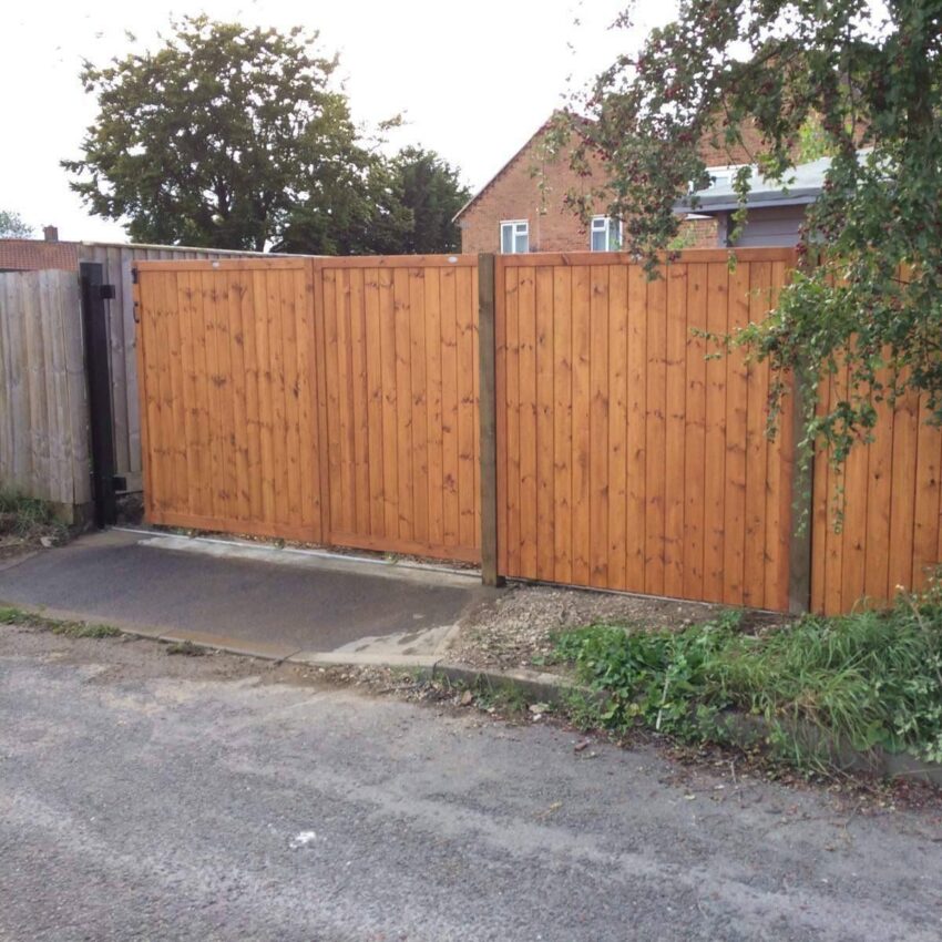 Sliding  Gate, The Guildford - Image 8