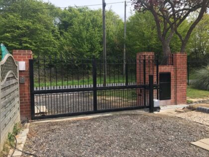 Arundel Metal Sliding Gate - Motor and ground track