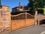 Torbay Driveway Gates in softwood