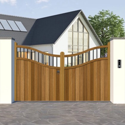 Hardwood Driveway Gate - Swan Top - The Outwood