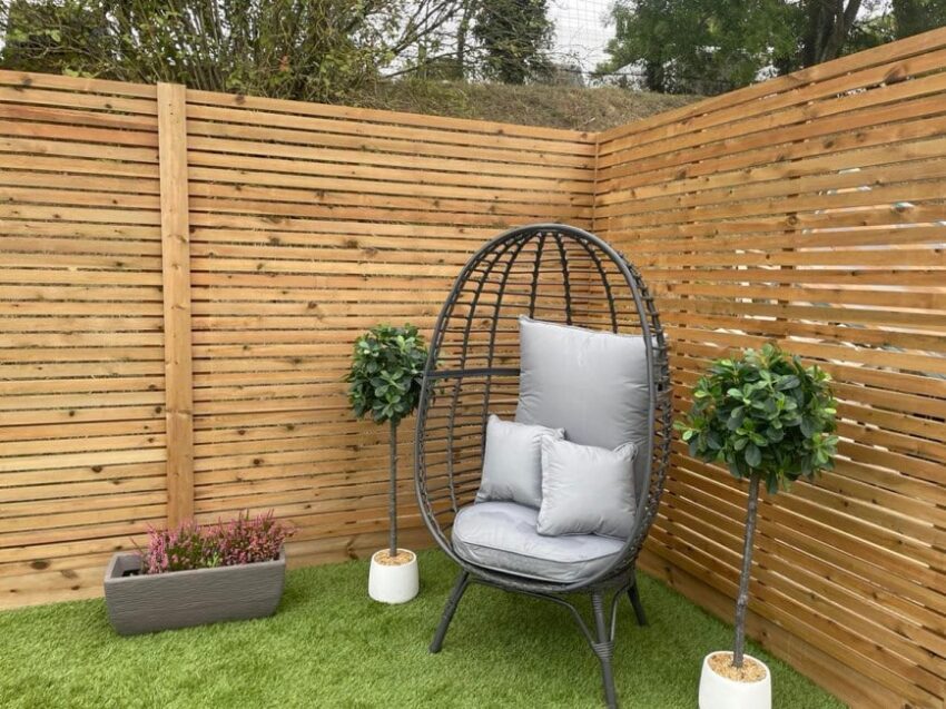 Horizontal Slatted Fence Panel - The Croyde