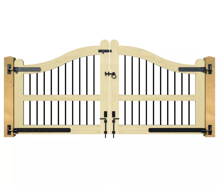 Open Panelled Driveway Gate - The Bomin - rear