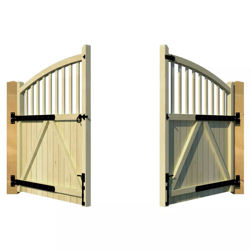 Wooden Driveway Gate - The Durham - rear 1