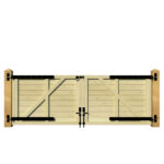 Wooden Driveway Gate - The Newport Low - rear