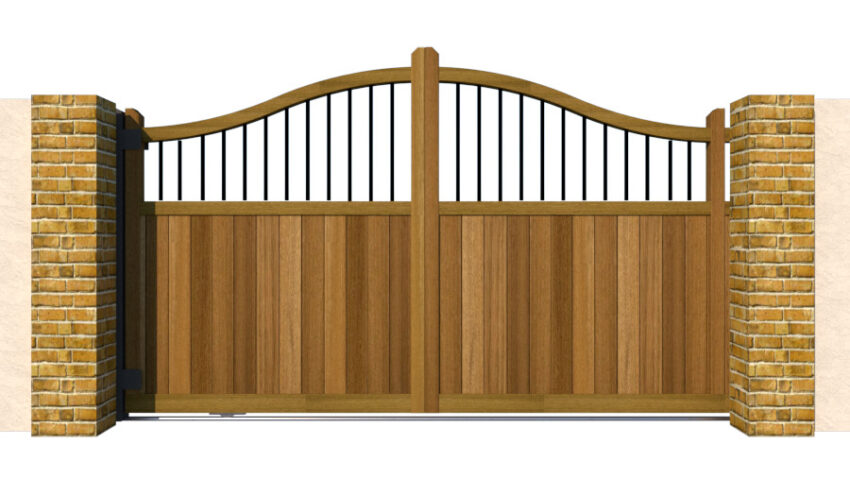 Hardwood Sliding Gate - The Suffolk - closed
