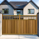 Sliding Gates in Hardwood - Flat Top - The Baywood High