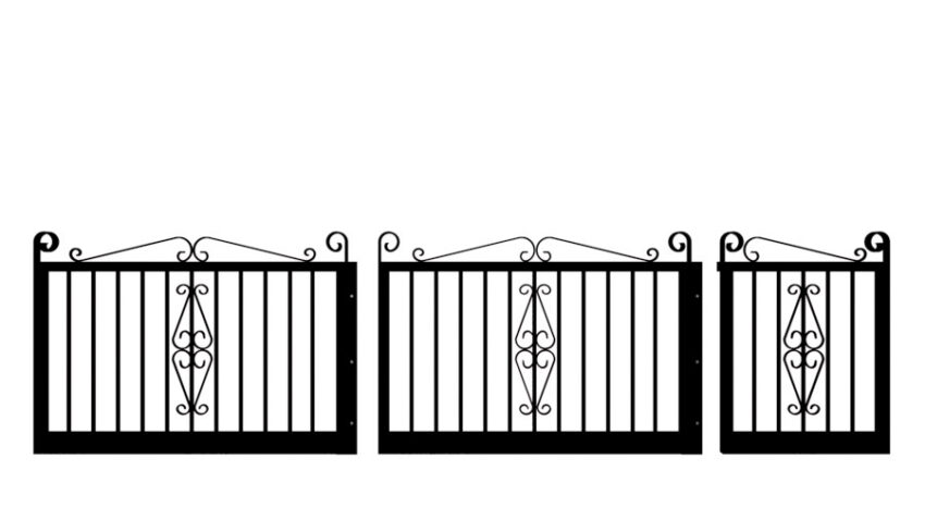 Metal Sliding Gate - The Cambridge - split