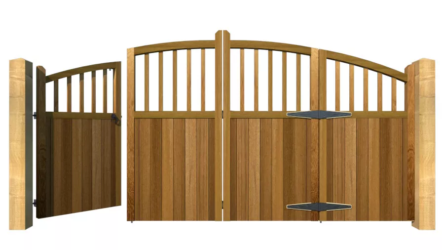 Bi-fold Gates - The Durham - Hardwood - front 3+1