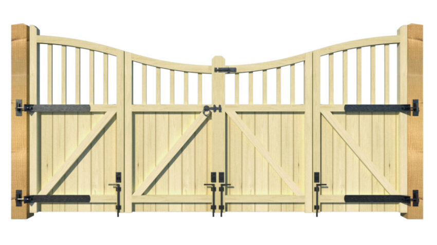 Bi Fold Gates, The Heritage - Image 3
