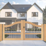 Solid Oak Entrance Gates - The Brunel - closed