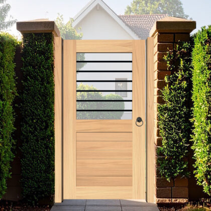 Pedestrian Gate in Oak - The Kingsbridge