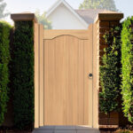 Pettswood Oak Pedestrian Gate