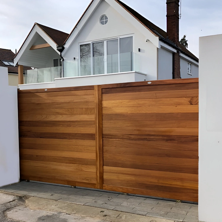 Hardwood-Gates